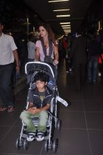 Suzanne Roshan snapped at the Mumbai Airport on 14th June 2012 (23).JPG
